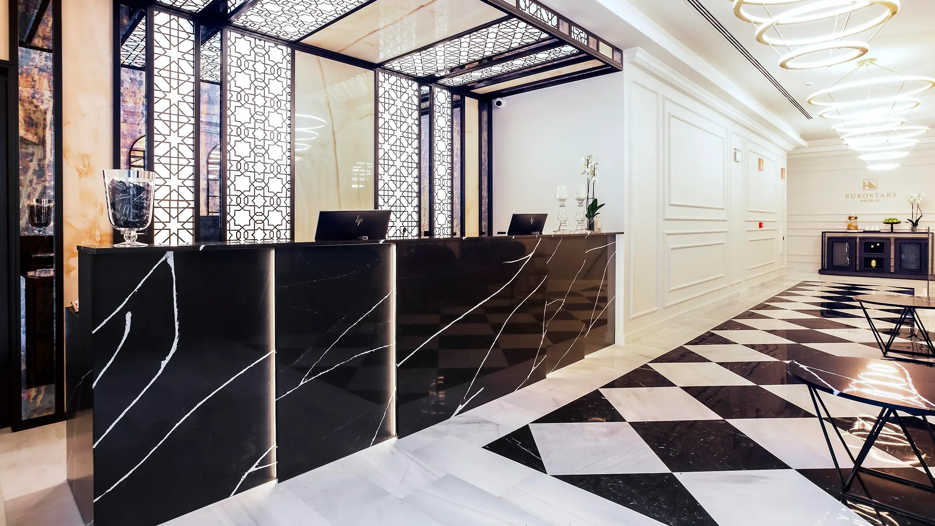 Hotel Eurostars Puerta Real Granada 4*,  Spagna